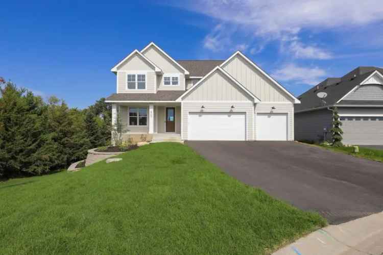 House For Sale in Woodbury, Minnesota