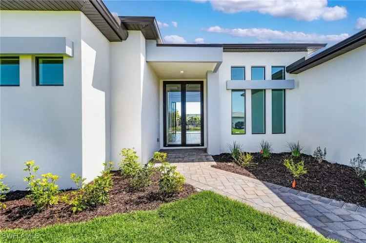 House For Sale in 609, Northwest 38th Avenue, Cape Coral, Florida