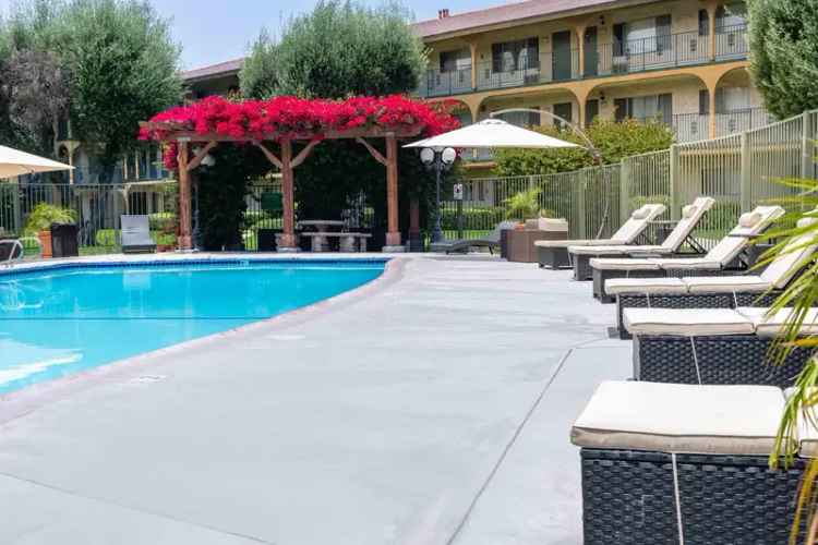 Rent Apartments at The Medici in West Covina with Beautiful Gardens