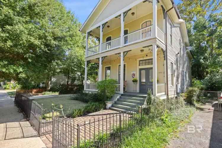 Buy Gorgeous Colonial Home with Chef's Kitchen in Midtown Mobile