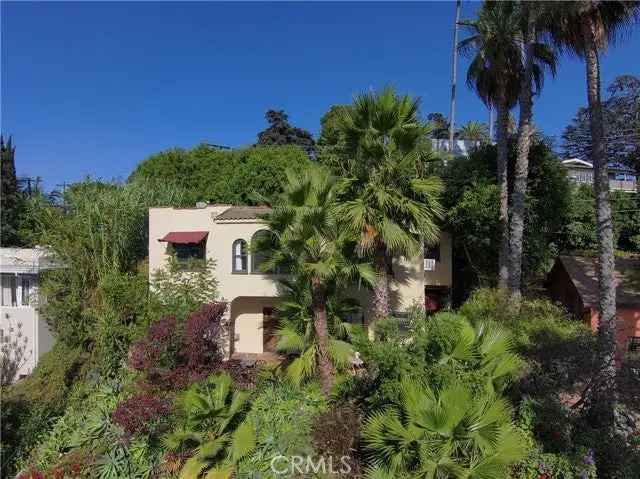 House For Sale in 3201, Hamilton Way, Los Angeles, California