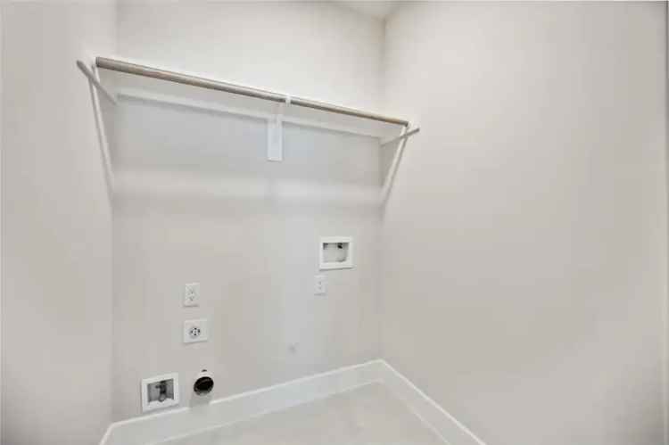 Rent Brand New Home in Houston with 3 Bedrooms and Hydromassage Bathtub