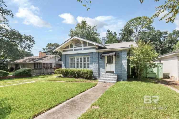 Buy Cottage in Midtown with Updated Features and Backyard Amenities