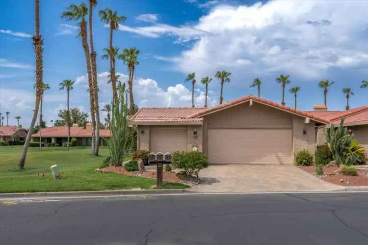 House For Sale in 63, Camino Arroyo Place, Palm Desert, California