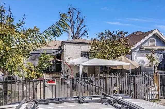 House For Sale in 1439, East 22nd Street, Los Angeles, California