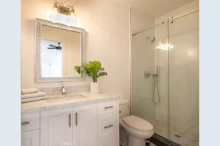 House For Sale in 724, 13th Street, Manhattan Beach, California