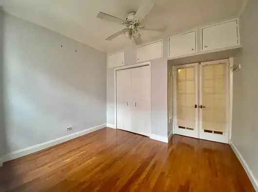 Rent Apartment Unit in Upper East Side with 1 Bedroom and Laundry