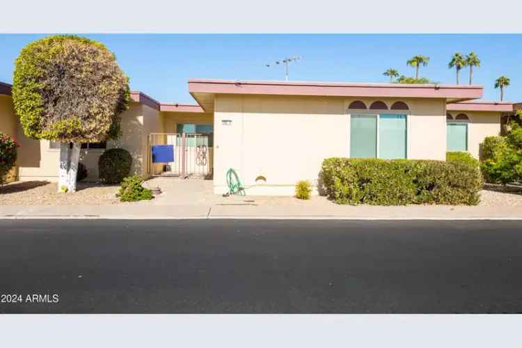 Buy Remodeled Townhome in Sun City with 2 Bedrooms and Modern Upgrades