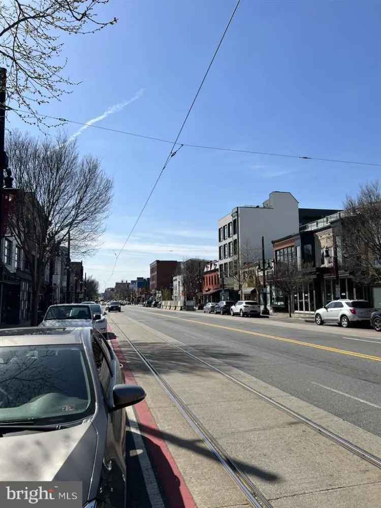 House For Sale in 1363, H Street Northeast, Washington, District of Columbia