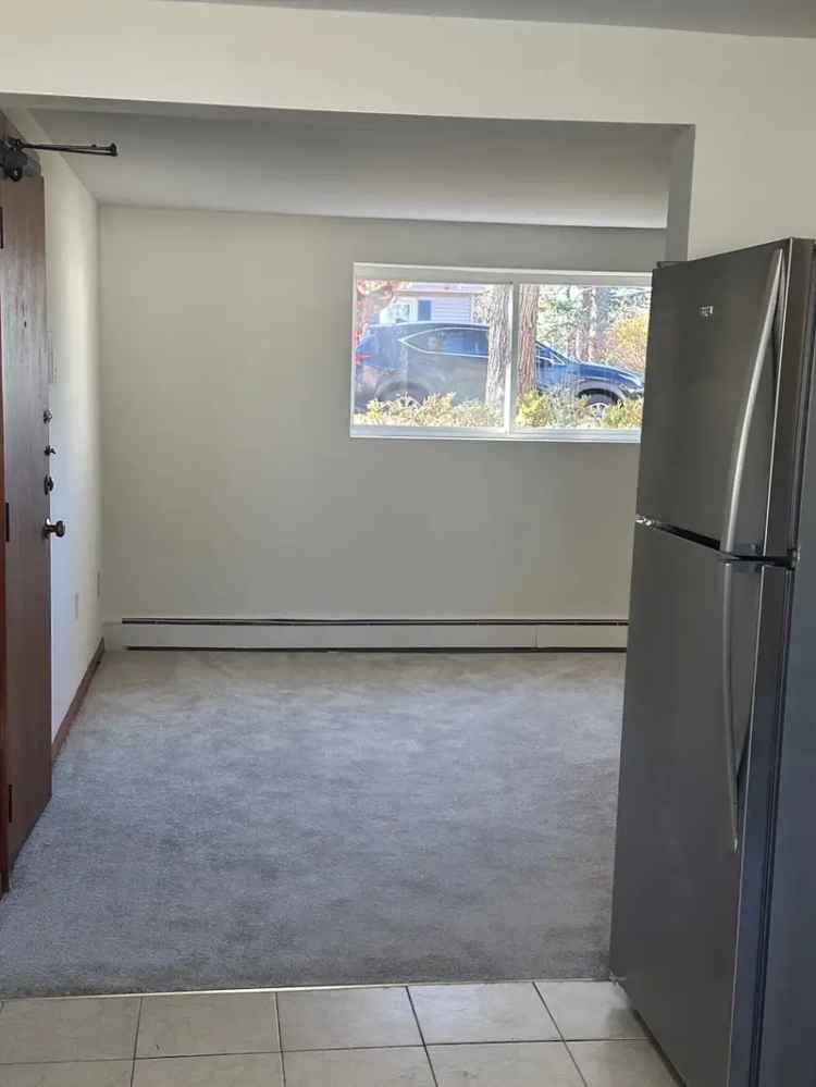 Apartment Unit for Rent in a Newly Renovated Six Unit Building