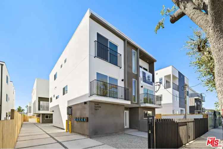 Buy townhome North Hollywood Arts District luxury modern features