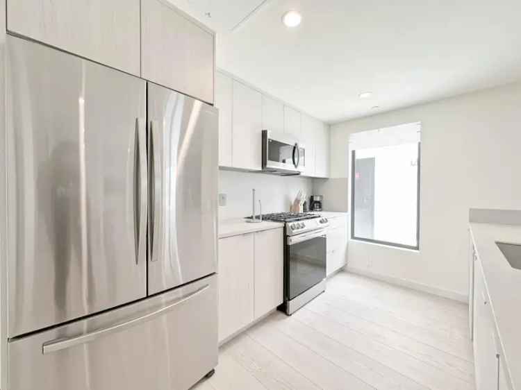 Rent Fully Furnished Apartments in Heart of Hollywood Los Angeles