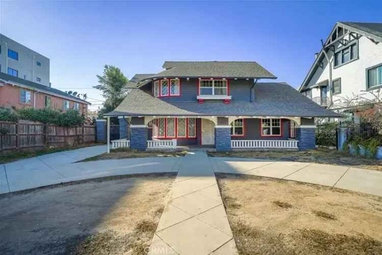 House For Sale in 1527, South Wilton Place, Los Angeles, California