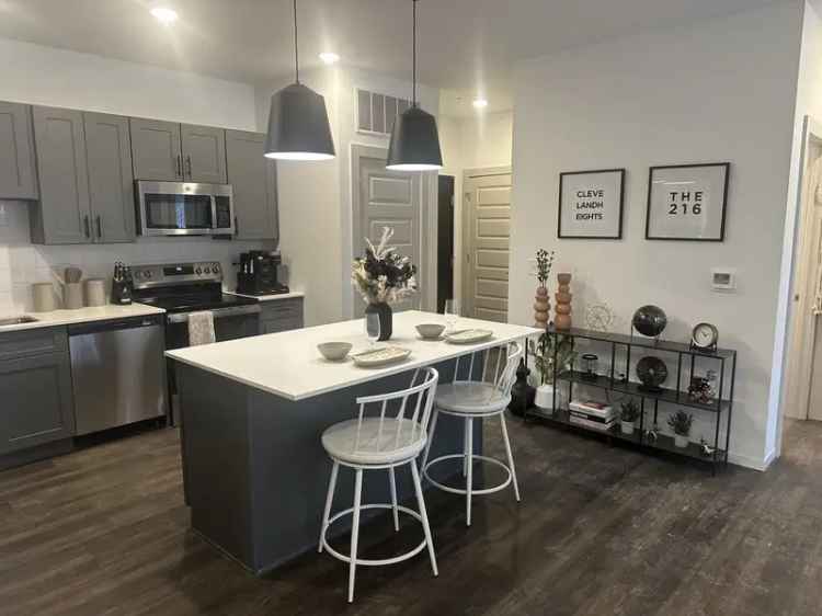 Rent Apartments in Cedar Lee District with Modern Living Features