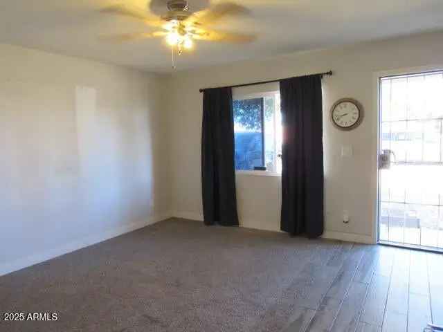 House For Sale in 14846, North 29th Avenue, Phoenix, Arizona