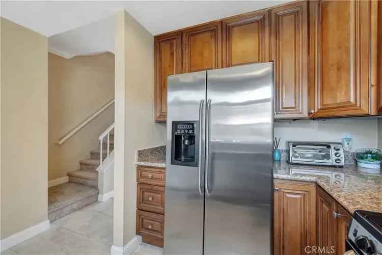 Townhome Buy in Laguna Niguel with Golf Course Views and Amenities