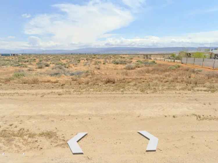 Land For Sale in Lancaster, California