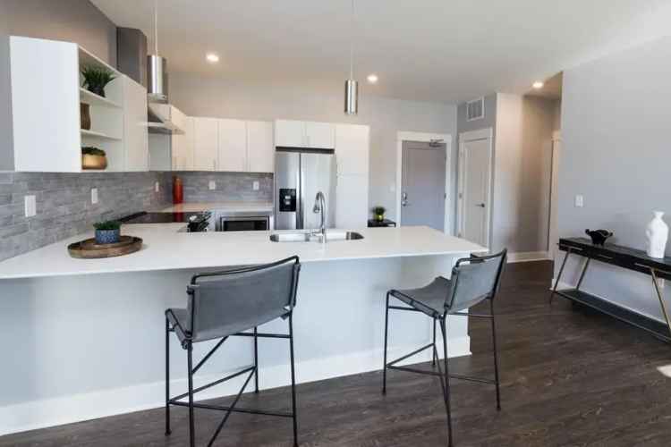 Rent Stunning Apartments with Garage in Ada Village