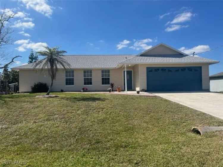 House For Sale in 514, Northeast 7th Place, Cape Coral, Florida