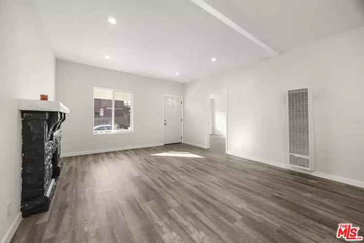 Beautifully Updated Home for Rent with Open Layout in Downtown LA