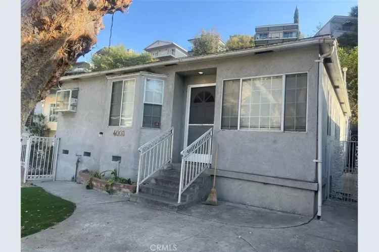 Rent Cute 2 Bedroom House in Montecito Heights with Bonus Room