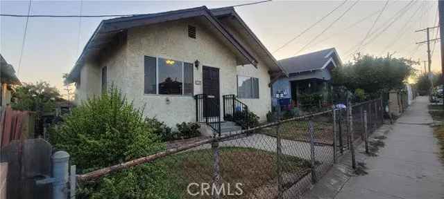 House For Sale in 3034, Inez Street, Los Angeles, California