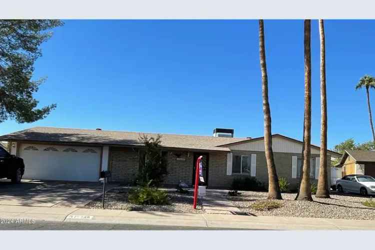 Buy House 3 Bed 2 Bath with Pool in Prime Glendale Location