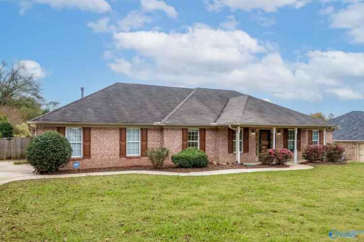 Buy Ranch Home in Harvest AL with Spacious Lot and Modern Features