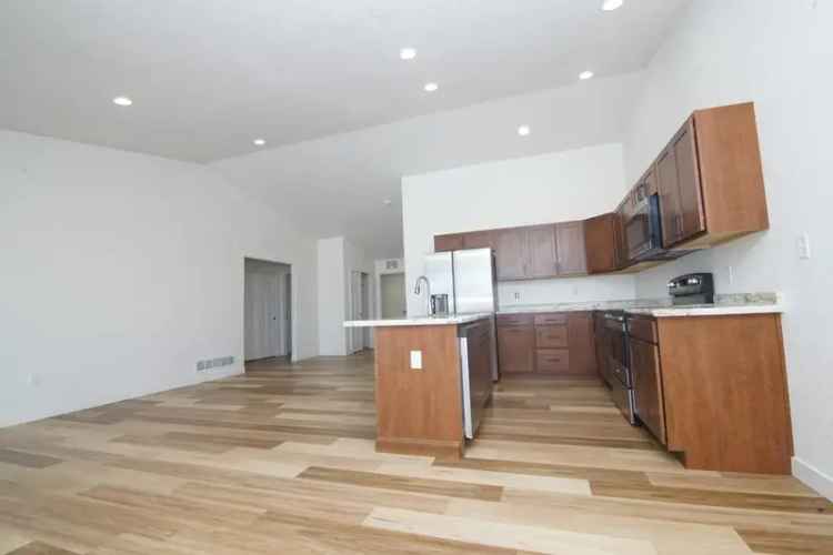 Rent Modern Townhouse in Pueblo West with 3 Bedrooms and Large Yard