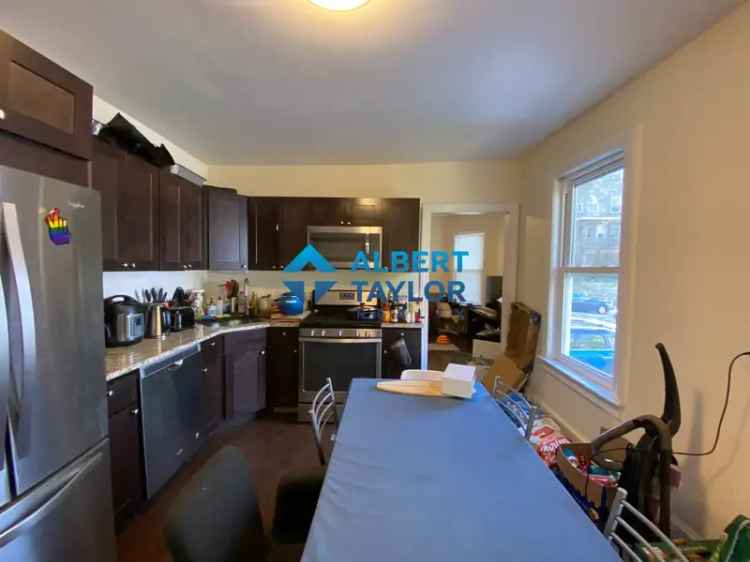 Rent Spacious 3 Bedroom Apartment in Jamaica Plain with Modern Updates