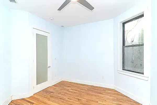 Rent Large Renovated Apartment with 4 Bedrooms in Bushwick