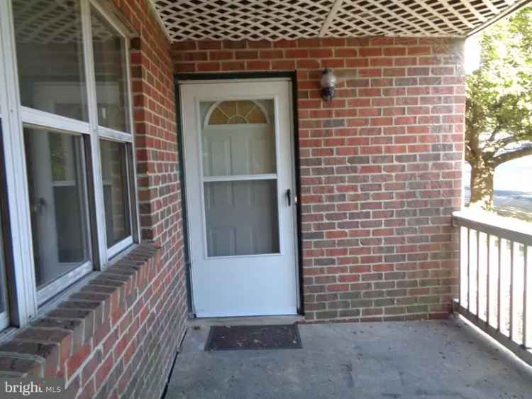 House For Sale in 1412, Chestnut Street, Wilmington, Delaware