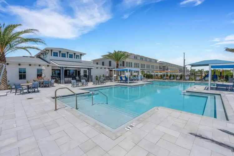 Rent Luxury Townhomes in Davenport FL with Resort-Style Amenities