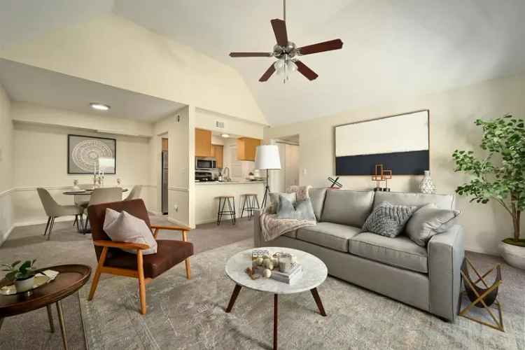 Rent Apartments in Overland Park with Resort-Inspired Amenities