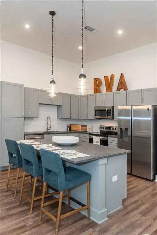 Rent Apartments in Chesterfield VA with Upscale Features Near Landmarks