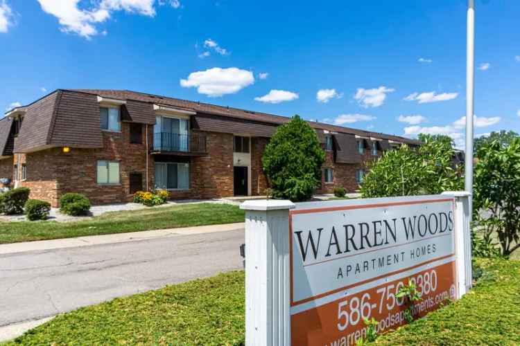 Rent 1 or 2 Bedroom Apartments in Warren Michigan with Pool and Convenience