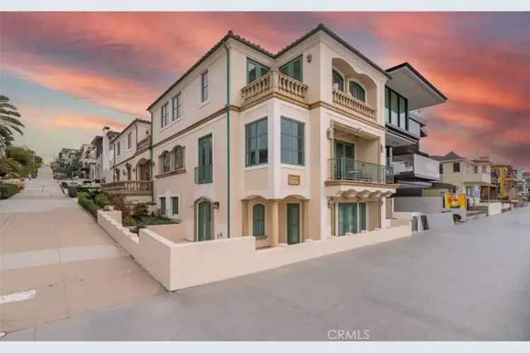 House For Sale in 2420, The Strand, Manhattan Beach, California