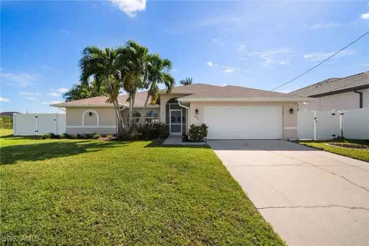 House For Sale in 621, Northwest 36th Place, Cape Coral, Florida