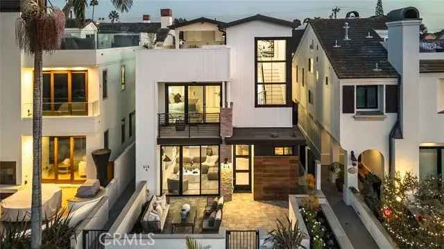 House For Sale in 512, Marguerite Avenue, Newport Beach, California