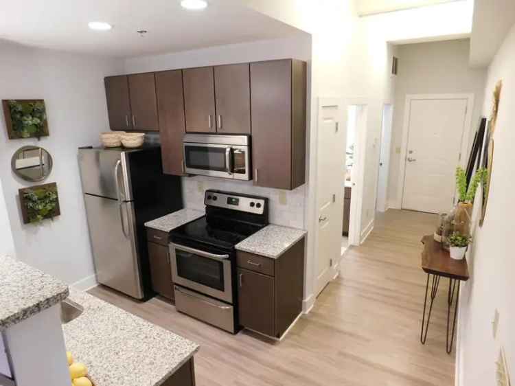 Rent Modern Apartments in Downtown Cincinnati with Historic Charm