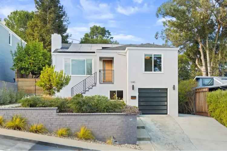 Buy House in San Carlos with Gorgeous Views and Modern Features