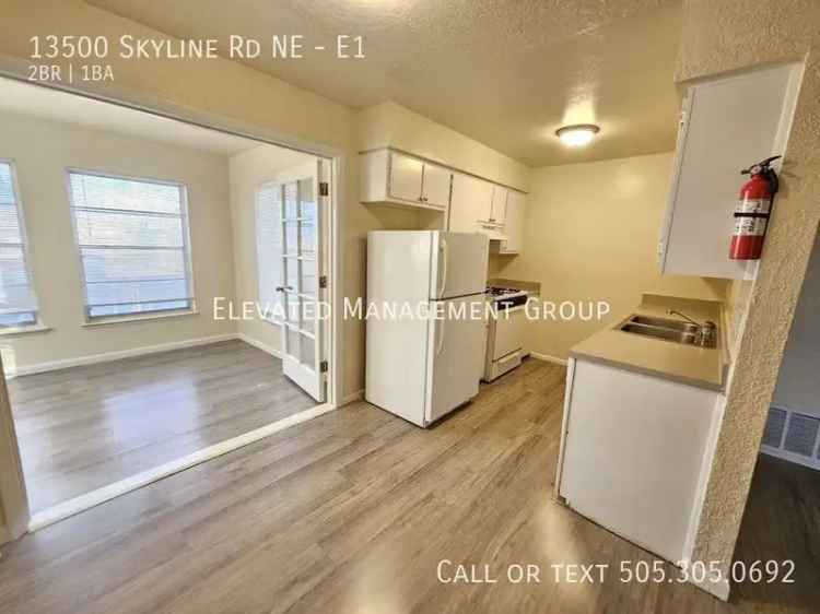 Rent Apartments in Coyote Pointe