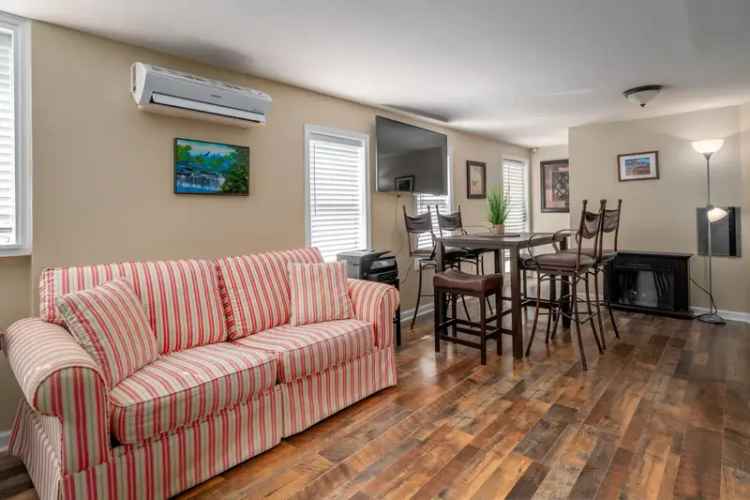 Apartment rental in West Asheville with modern features and pet-friendly