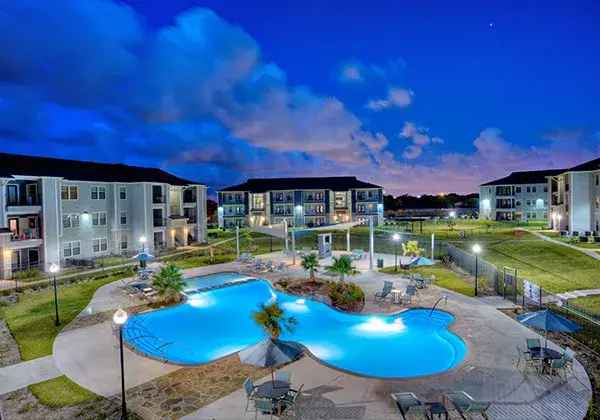 Rent Apartment in Corpus Christi with Luxurious Beaches and Trendy Cafes