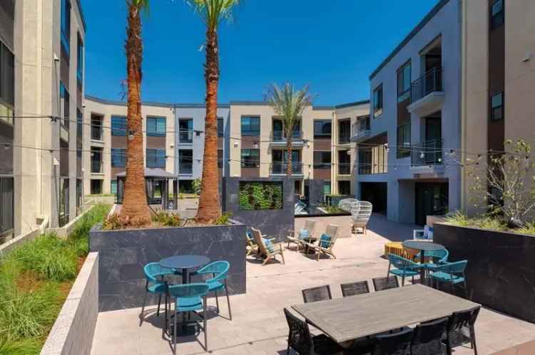 Rent Luxury Apartments in Carlsbad with High-End Features