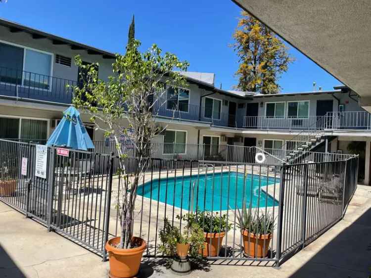 Rent beautiful apartments in Tarzana with pool and gated entry