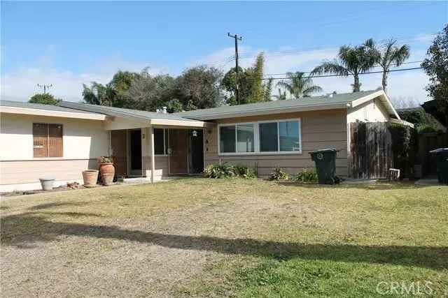 House For Sale in 2226, State Avenue, Costa Mesa, California