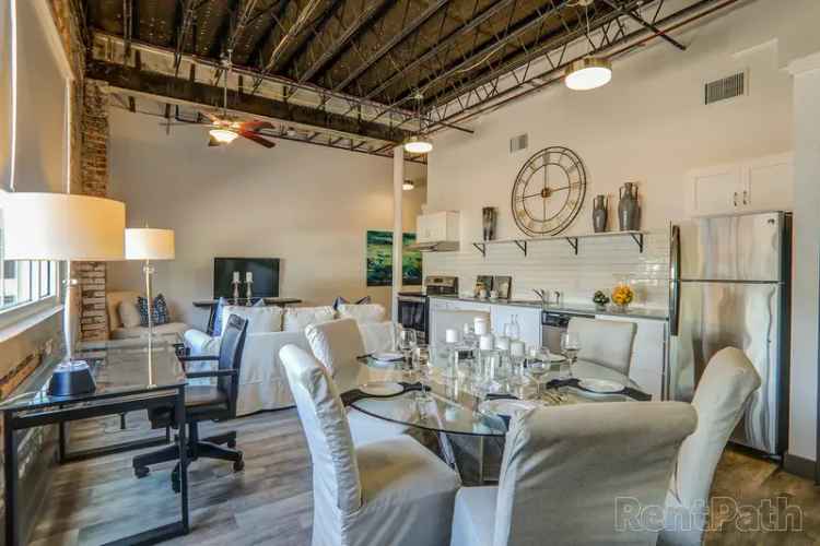 Rent Apartments at Wheeler Lofts in Downtown Mobile with Modern Amenities