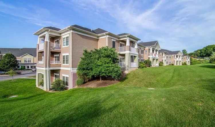 Rent Spacious Apartments in Greenwood Cove Near Rochester NY