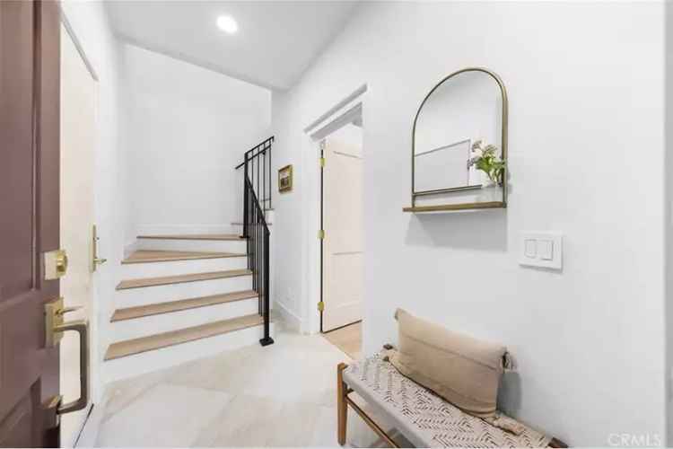 Buy Townhouse in Tree-Lined Street with Modern Luxury Features